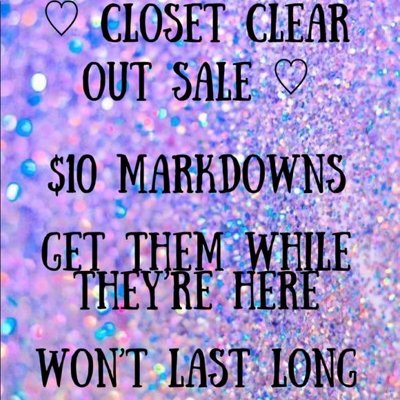 Enjoy this closet clear out sale!🤗💕✨ - Picture 1 of 1